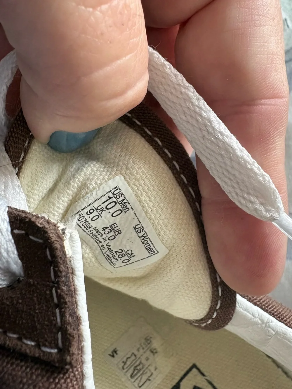 Vans Size 10M Brown Canvas Old Skool Sneakers with White Stripe